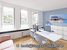 Ansicht des Büros in hellen Farben