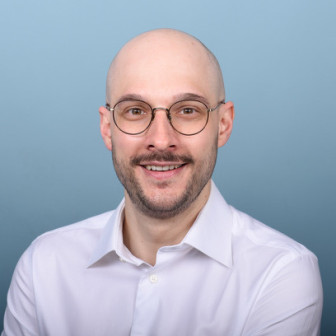 Portrait Dr. Jens Sachsenweger